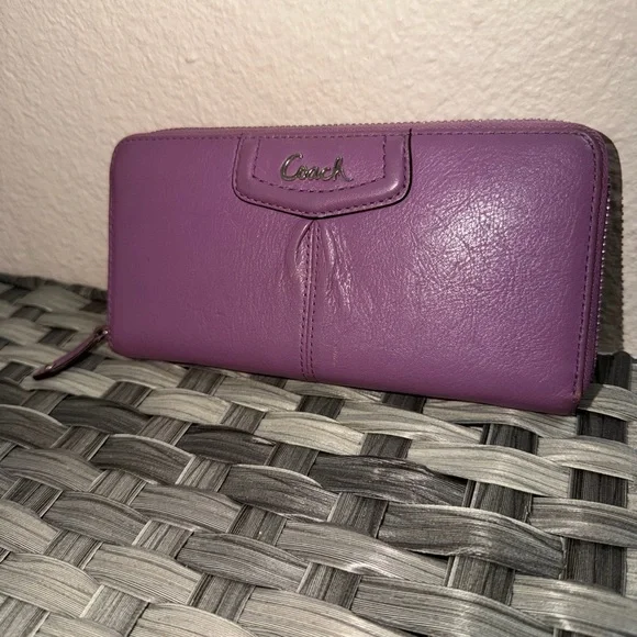Coach Purple Leather Zip Around Wallet Wristlet - Picture 15 of 15